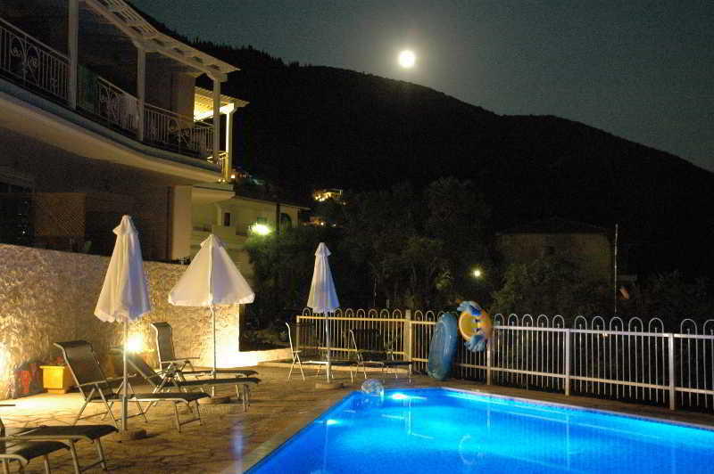 Rouda Bay Hotel Mikros Gialos Exterior foto